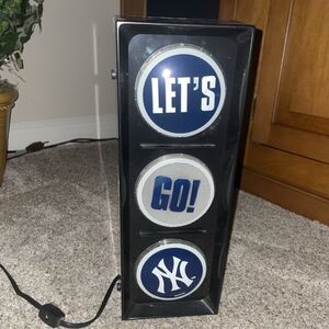 MLB LET'S GO NEW YORK YANKEES FLASHING STOP LIGHT SIGN MAN CAVE